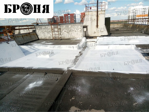 Гидроизоляция Броня АкваБлок при ремонте кровли 2х жилых домов в г. Химки (фото и видео)