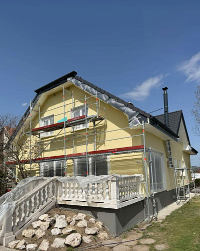 Cottage Thermal Insulation with "Bronya Facade NF," Hungary (Photos, Video)