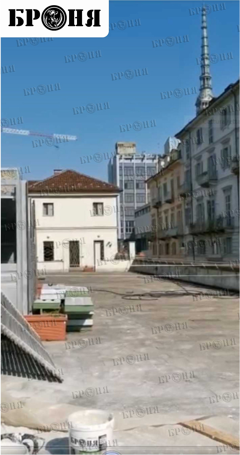 Very cool! Complex application of thermal insulation Bronya on a residential building in the center of Turin, Italy (photo)